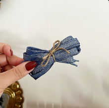 Charger l&#39;image dans la galerie, Lacets à paillettes
